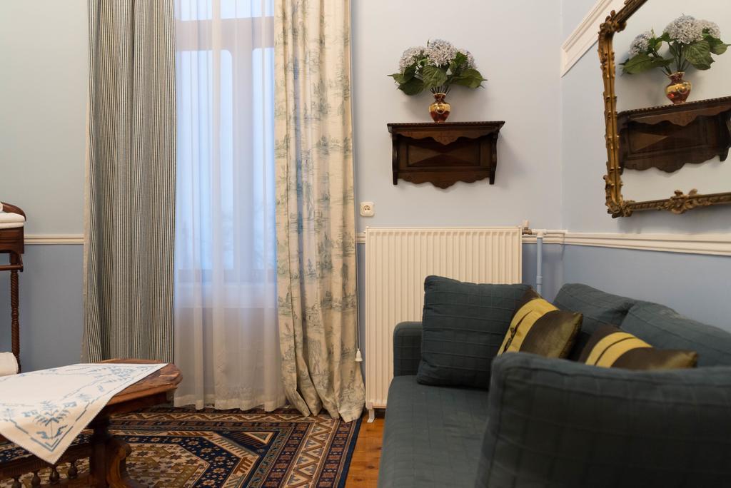 Vogiatzopoulou Guesthouse Agios Georgios Nileias Chambre photo
